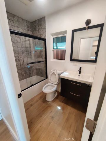 2618 S Bentley Avenue, Los Angeles, CA 90064