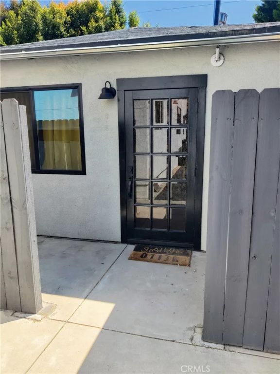 2618 S Bentley Avenue, Los Angeles, CA 90064