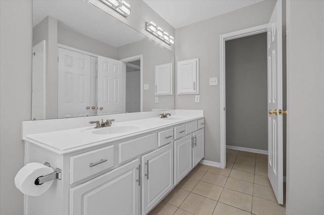 14810 Mission Hills Drive, Houston, TX 77083