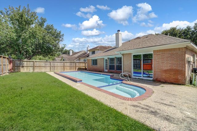 14810 Mission Hills Drive, Houston, TX 77083