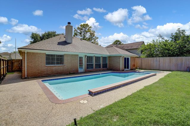 14810 Mission Hills Drive, Houston, TX 77083