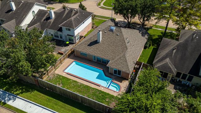 14810 Mission Hills Drive, Houston, TX 77083