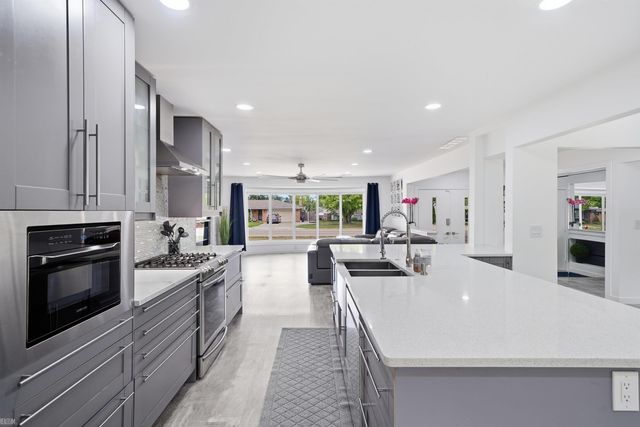 8650 Clinton River Road, Sterling Heights, MI 48314