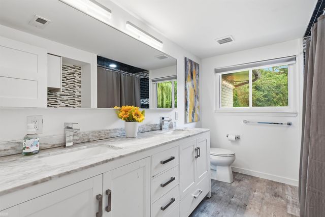 8650 Clinton River Road, Sterling Heights, MI 48314