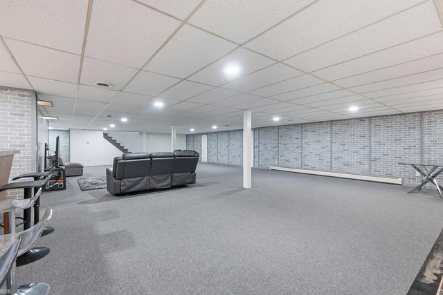 8650 Clinton River Road, Sterling Heights, MI 48314