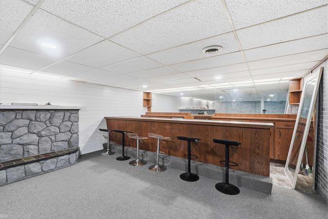 8650 Clinton River Road, Sterling Heights, MI 48314