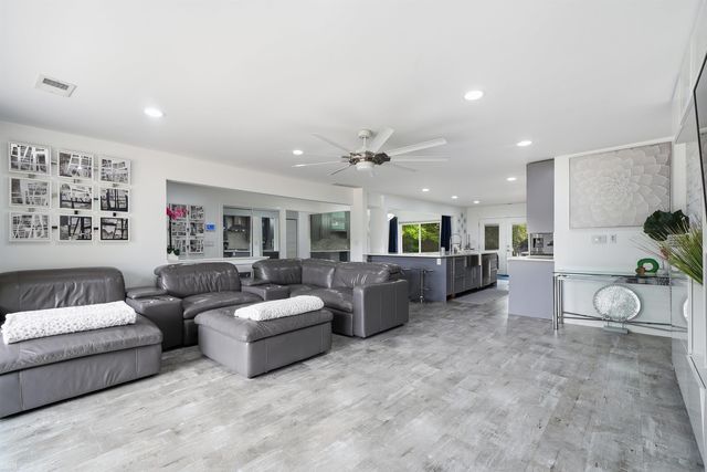 8650 Clinton River Road, Sterling Heights, MI 48314