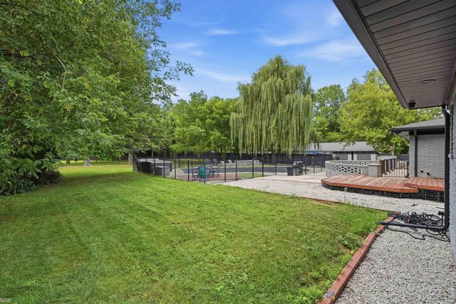 8650 Clinton River Road, Sterling Heights, MI 48314