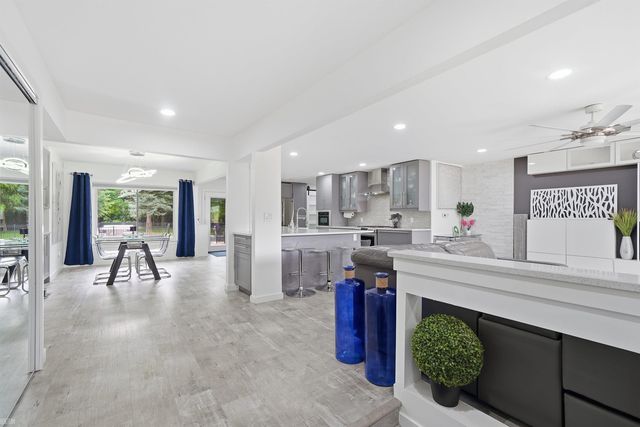 8650 Clinton River Road, Sterling Heights, MI 48314