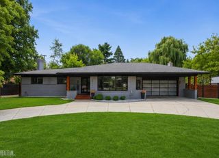 8650 Clinton River Road, Sterling Heights, MI 48314
