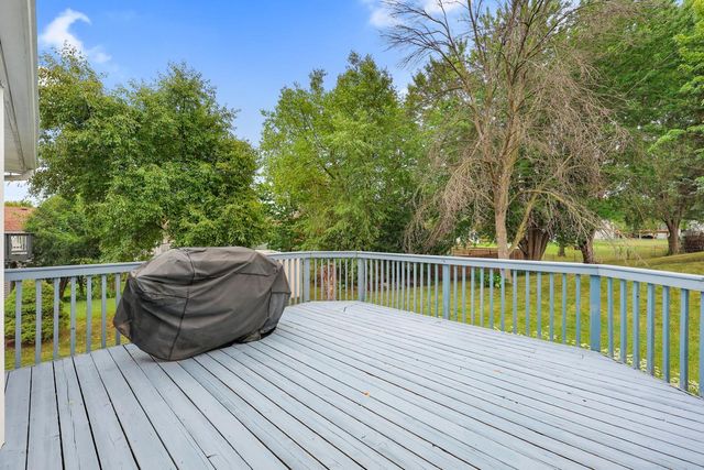 5409 W 143rd Street, Savage, MN 55378