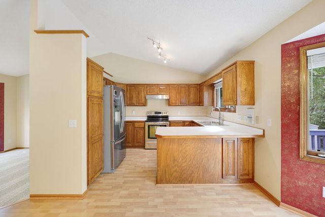 5409 W 143rd Street, Savage, MN 55378