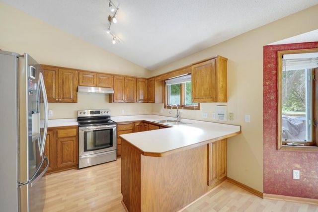 5409 W 143rd Street, Savage, MN 55378
