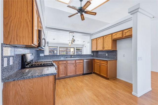 2262 Sunrise Trail, Bullhead City, AZ 86442