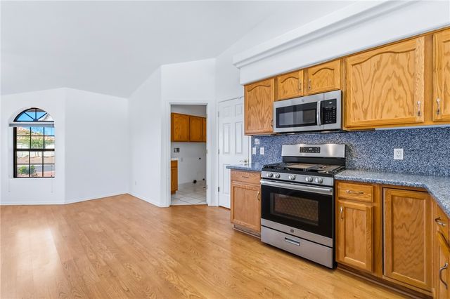 2262 Sunrise Trail, Bullhead City, AZ 86442