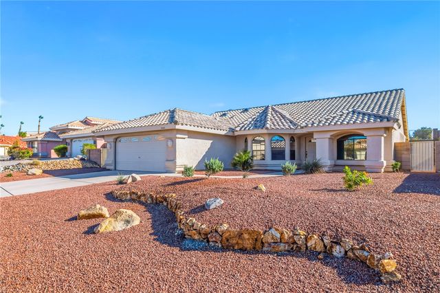 2262 Sunrise Trail, Bullhead City, AZ 86442