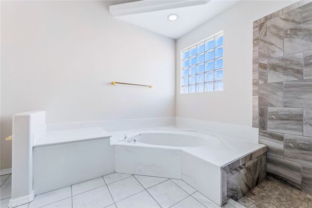 2262 Sunrise Trail, Bullhead City, AZ 86442