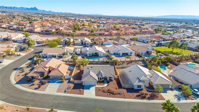 2262 Sunrise Trail, Bullhead City, AZ 86442