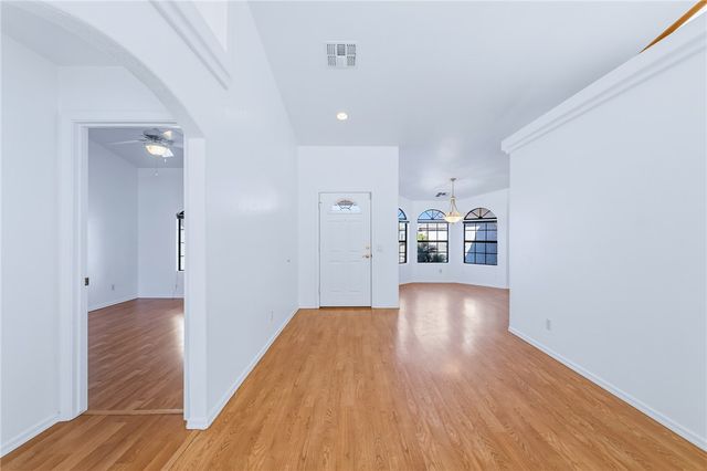 2262 Sunrise Trail, Bullhead City, AZ 86442