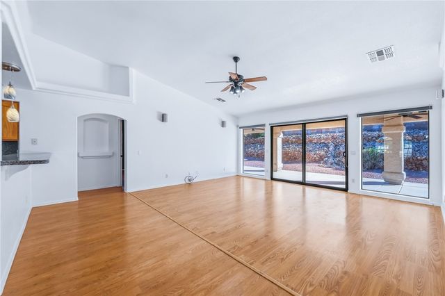 2262 Sunrise Trail, Bullhead City, AZ 86442