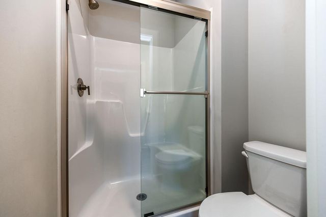 22622 W 87th Terrace, Lenexa, KS 66227