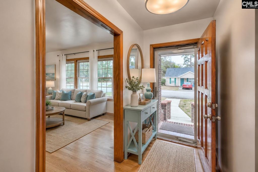 207 Woodhaven Drive, West Columbia, SC 29169