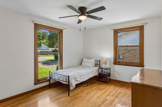 3836 Lake Aire Dr, Nashville, TN 37217