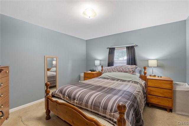 102 Marsden Road, Salina, NY 13208