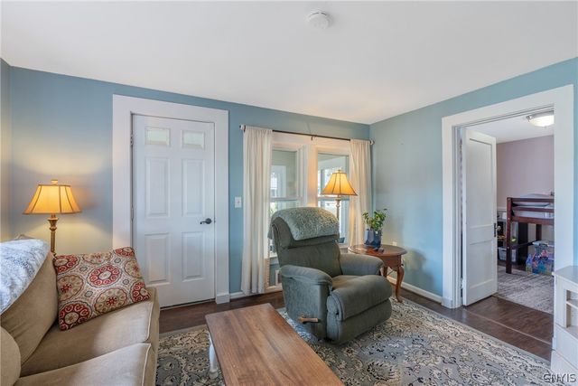 102 Marsden Road, Salina, NY 13208
