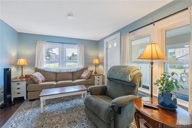 102 Marsden Road, Salina, NY 13208