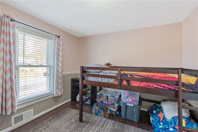 102 Marsden Road, Salina, NY 13208