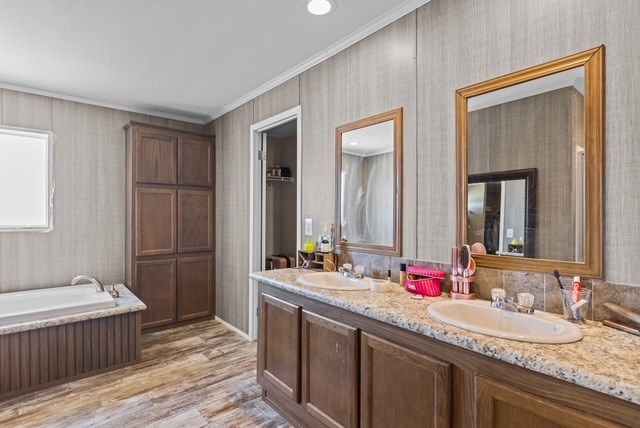 12848 W Whirlaway Dr, Odessa, TX 79763