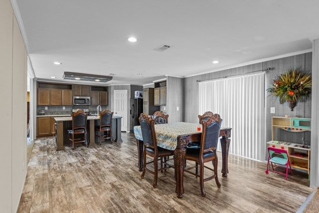 12848 W Whirlaway Dr, Odessa, TX 79763