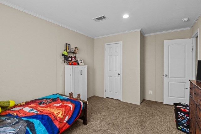 12848 W Whirlaway Dr, Odessa, TX 79763