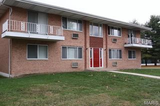 7408 Burcke Drive, Hazelwood, MO 63042