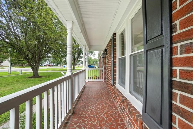 3209 Tyre Neck RD, Chesapeake, VA 23321