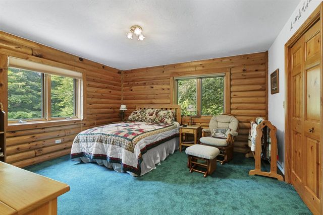 15789 HICKORY LANE, Mountain, WI 54149