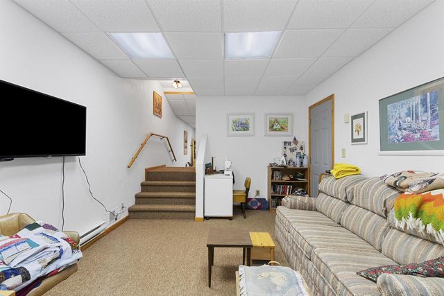 15789 HICKORY LANE, Mountain, WI 54149