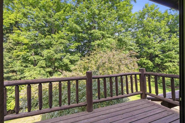 15789 HICKORY LANE, Mountain, WI 54149