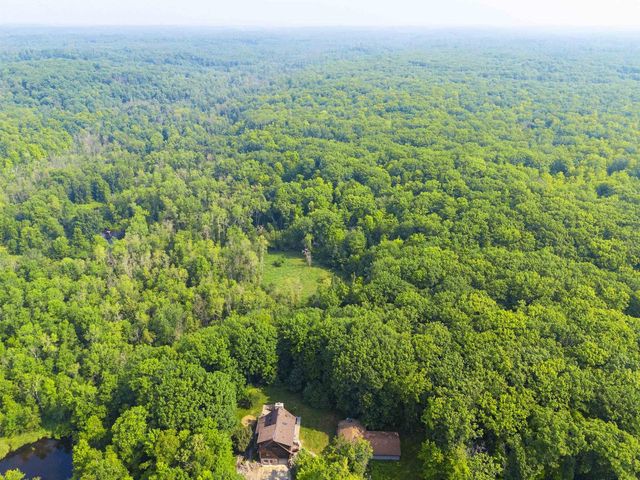 15789 HICKORY LANE, Mountain, WI 54149