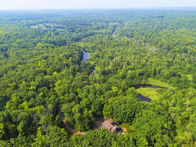 15789 HICKORY LANE, Mountain, WI 54149