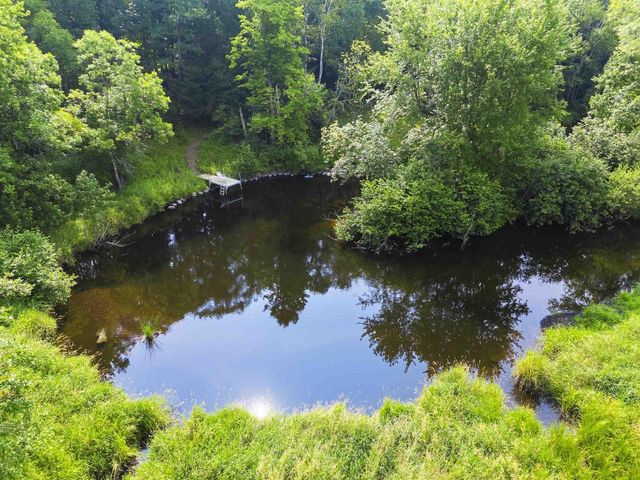 15789 HICKORY LANE, Mountain, WI 54149