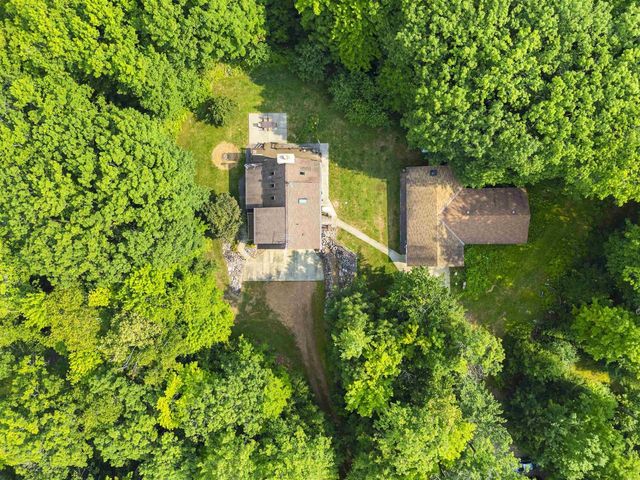 15789 HICKORY LANE, Mountain, WI 54149