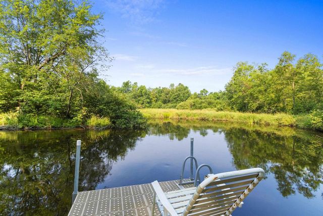 15789 HICKORY LANE, Mountain, WI 54149