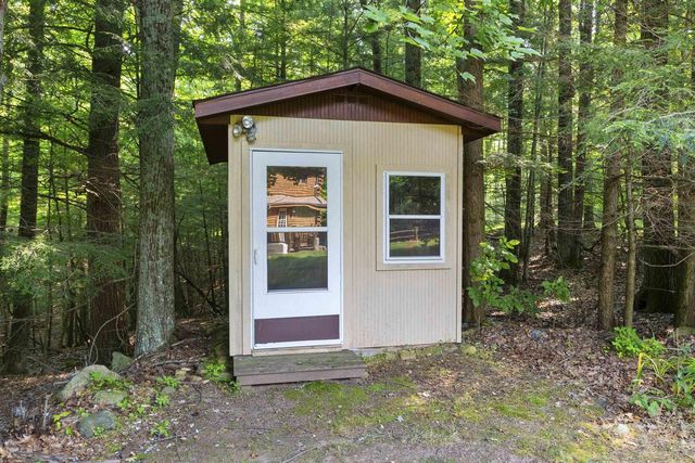 15789 HICKORY LANE, Mountain, WI 54149