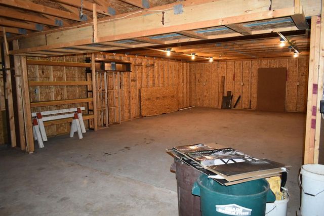 15789 HICKORY LANE, Mountain, WI 54149