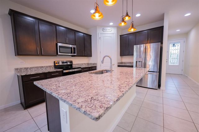 5631 WESTERN SUN DRIVE, St Cloud, FL 34771