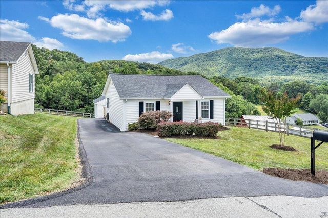 1533 Blanton AVE SE, Roanoke, VA 24014
