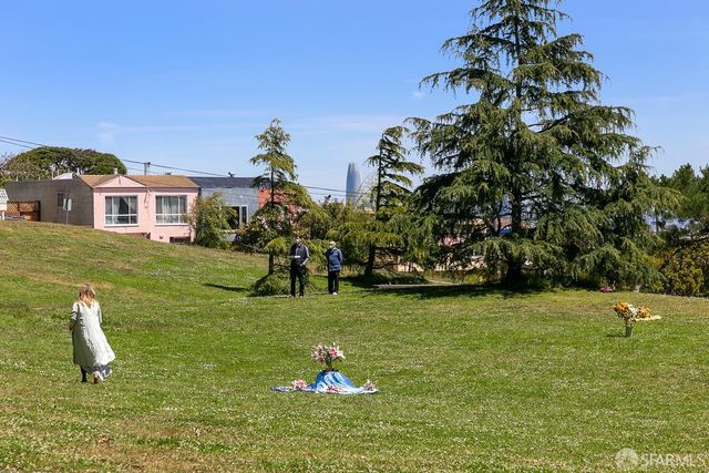 78 Tioga Avenue, San Francisco, CA 94134