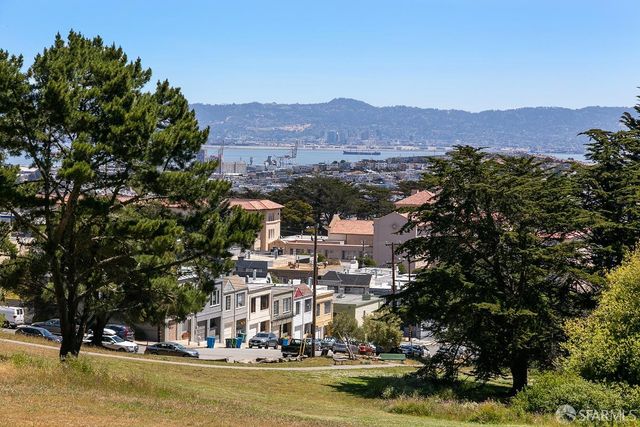 78 Tioga Avenue, San Francisco, CA 94134